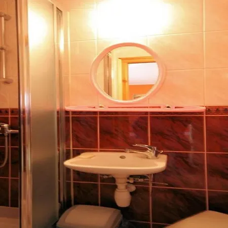 U Krystyny Ζακοπάνε