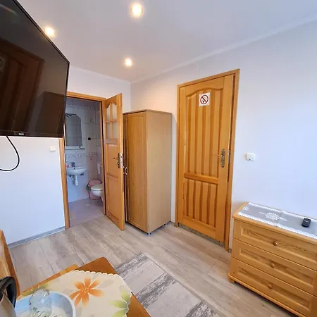 Πανσιόν U Krystyny *