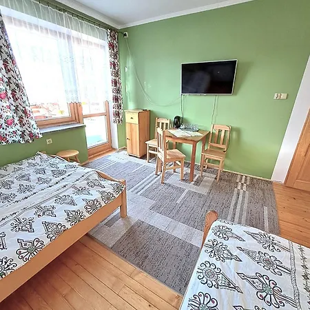 U Krystyny Πανσιόν